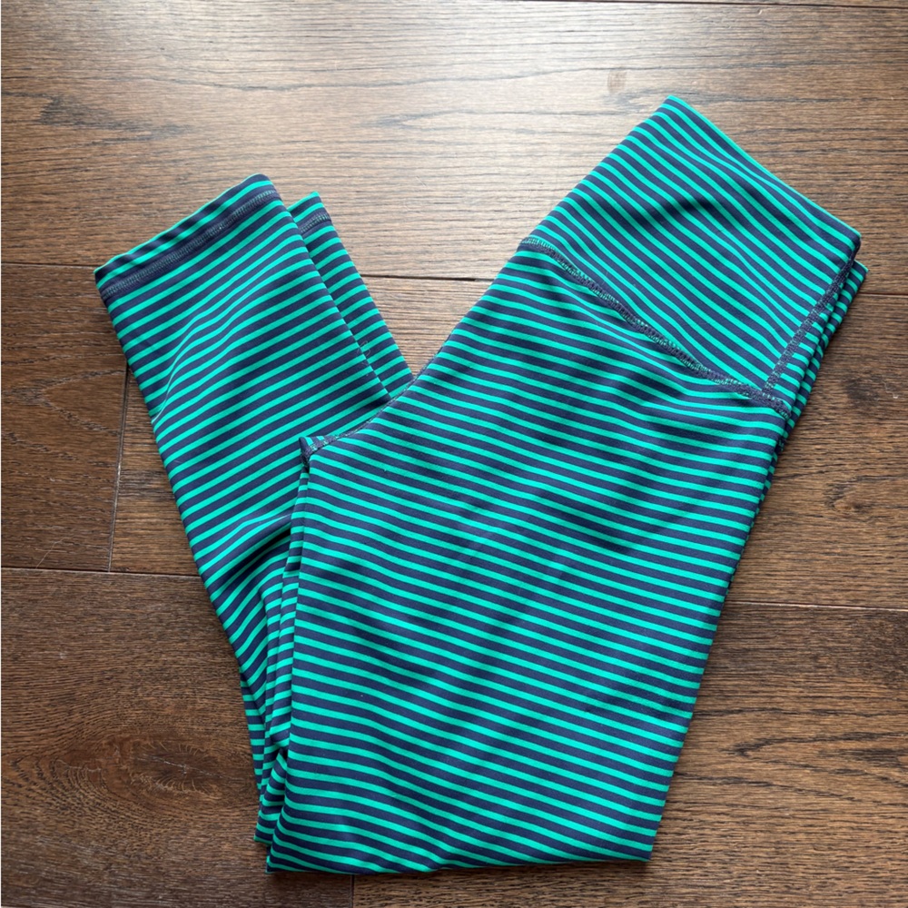 Striped leggings